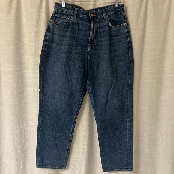 American Eagle Outfitters Denim - American Eagle Mom Jean